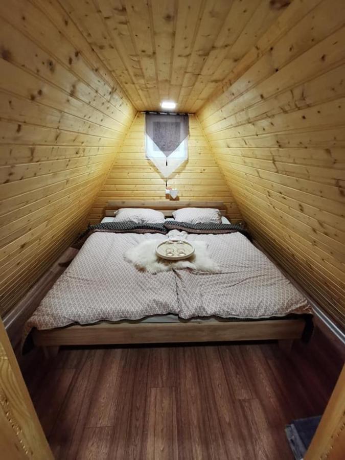Glamping Hisice Orlic Hotell Muta Exteriör bild